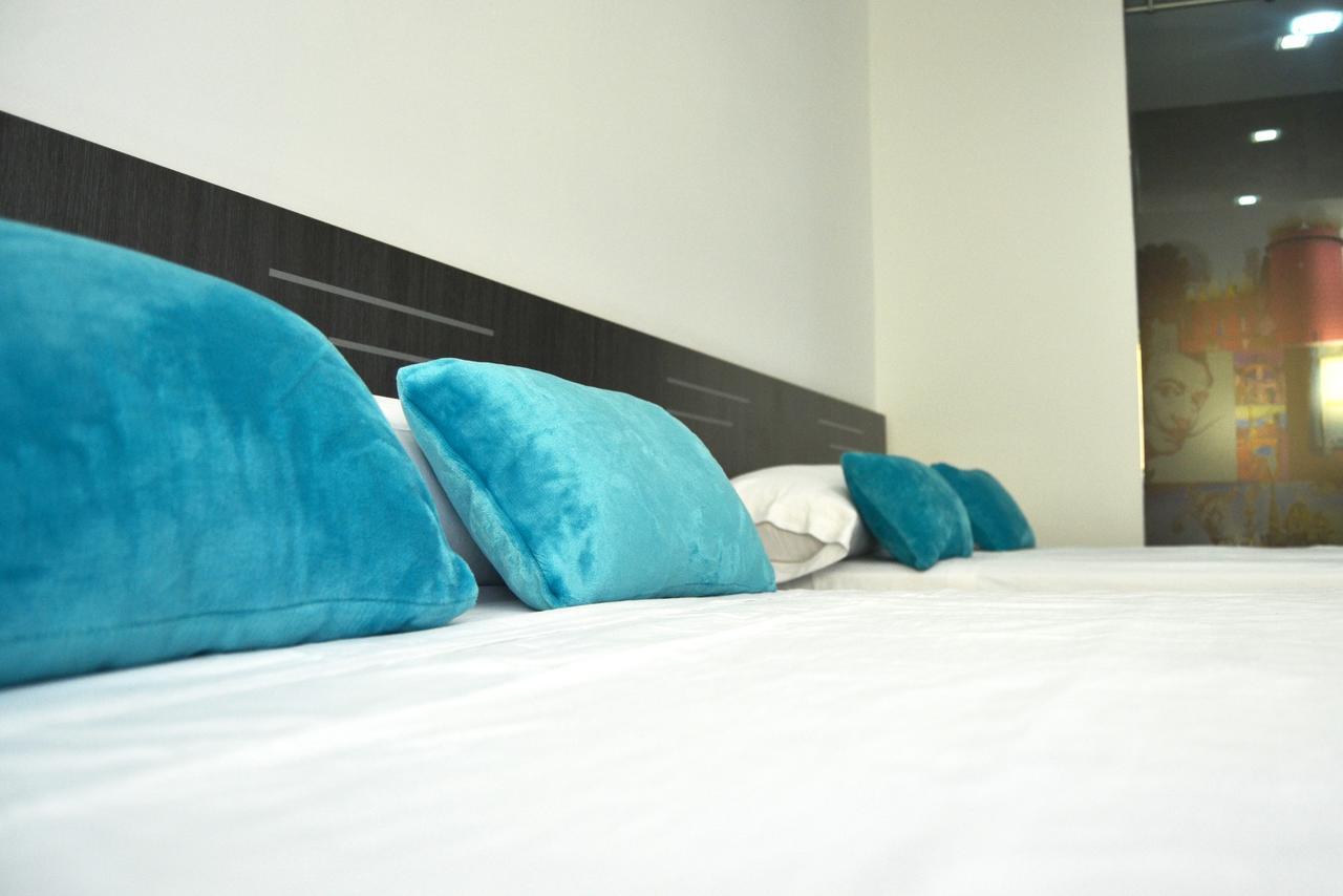 Bed&Breakfast 10 Girona Eksteriør bilde