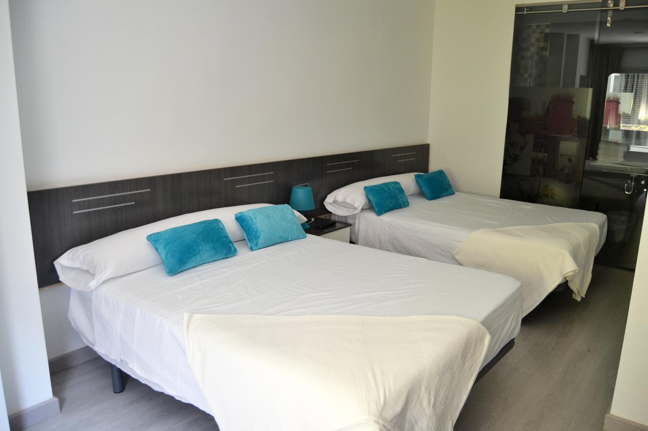 Bed&Breakfast 10 Girona Eksteriør bilde